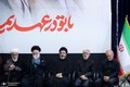 حضور پزشکیان در مراسم چهلم تشییع و تدفین رهبر شهید انقلاب + عکس