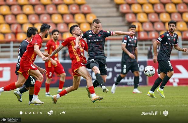 بازیکن مجارستانی پرسپولیس از مردم ایران می گوید