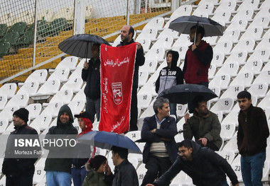 زنوزی: از اروپا یا آمریکای جنوبی مربی می‌آوریم  نظر من حفظ نام 