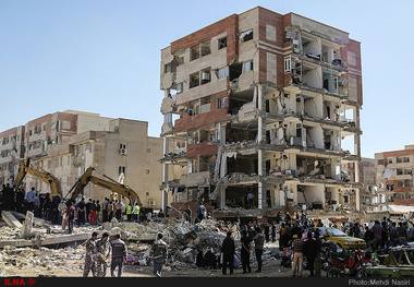 شمار کشته‌ها همچنان ۴۳۵ نفر  صدور حکم بازداشت پیمانکار بیمارستان اسلام‌آباد غرب  افزایش ۳ برابری مستمری مددجویان در آبان‌