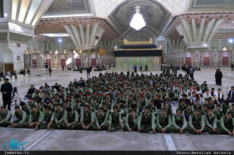 تجدید میثاق دانش آموزان بسیجی با آرمان های امام خمینی(س)