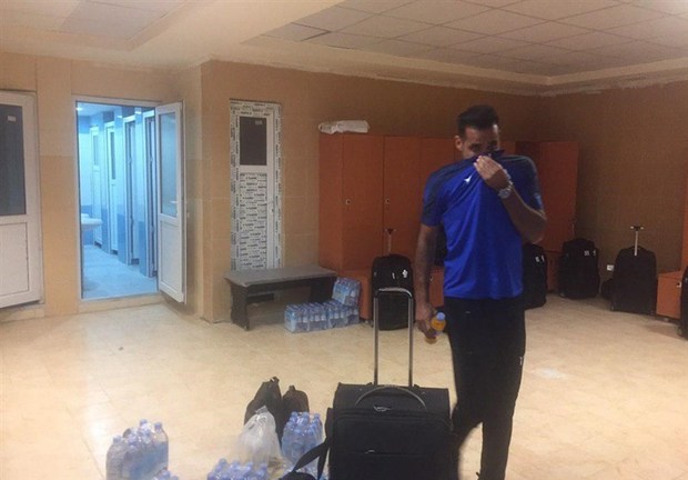 اسیدپاشی در رختکن پیکانی‌ها در بوشهر
