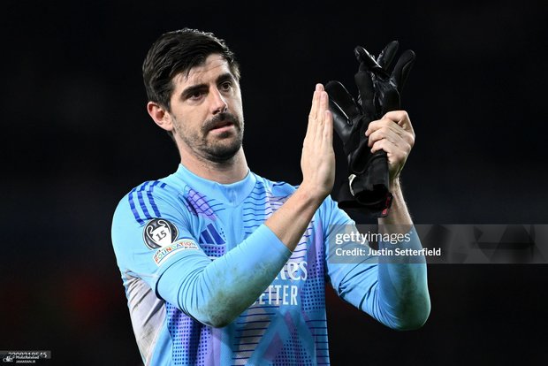 کورتوا همه چیز را گردن گرفت