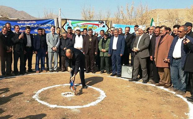 افتتاح 13طرح عمرانی و خدماتی و آغاز عملیات گازرسانی به 8 روستای خوی