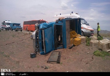 برخورد سه خودرو در سبزوار پنج مصدوم بر جای گذاشت