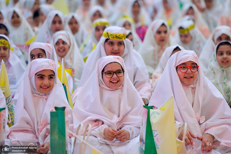 مراسم جشن تکلیف دختران آرمانی
