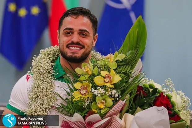 صحبت های جالب پدیده وزنه برداری جهان: ایرانی ها عصبانی‌ام کردند!