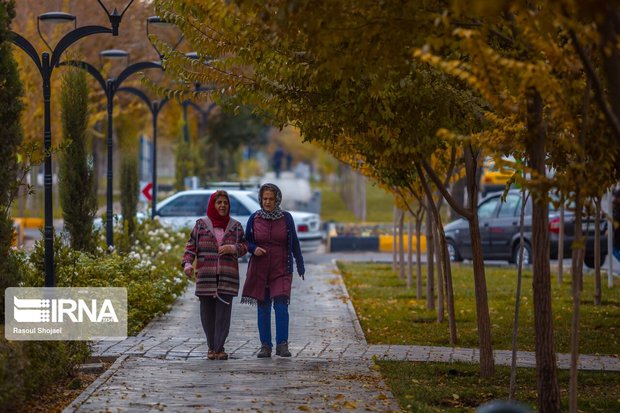 دمای هوای اصفهان چهار تا هشت درجه سانتی‌گراد کاهش می‌یابد