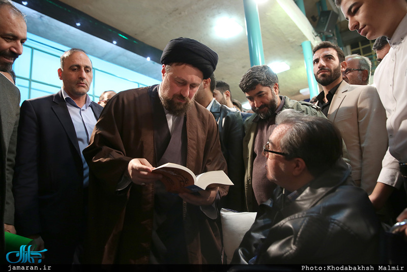 رونمایی از  از ٢١اثر جديد تاريخ شفاهي انتشارات سوره مهر با حضور سید حسن خمینی