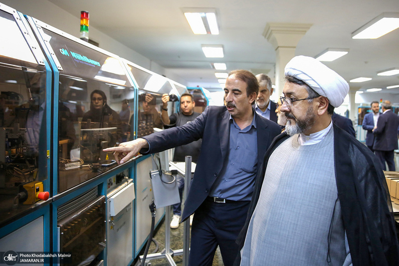 بازدید رئیس موسسه تنظیم و نشر آثار امام خمینی(س) از شرکت چاپ و نشر بانک ملی
