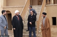 بازدید رئیس شورای سیاستگذاری ائمه جمعه از بیت و زادگاه حضرت امام خمینی (س) (6)