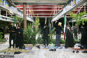 مراسم احیای شب بیست و سوم ماه رمضان در گلزار شهدای قم