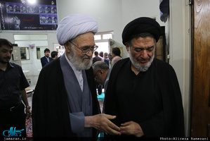 مراسم ختم مادر حجت الاسلام و المسلمین محتشمی پور در مسجد خاتم انبیاء (ص)