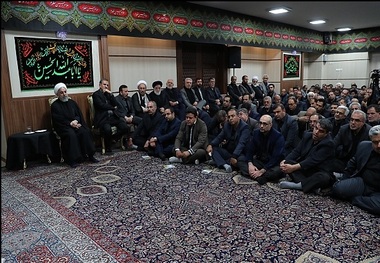 مراسم عزاداری حضرت اباعبدالله الحسین (ع) با حضور رئیس جمهور
