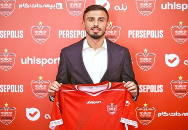 بازیکن جنجالی رسما پرسپولیسی شد!+ عکس