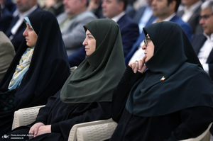 تجدید میثاق رئیس‌جمهور و اعضای دولت با آرمان‌های حضرت امام خمینی - 1