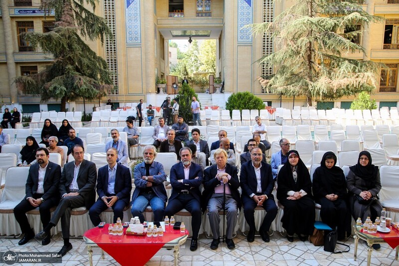 نشست روایت وطن در سینمای ایران