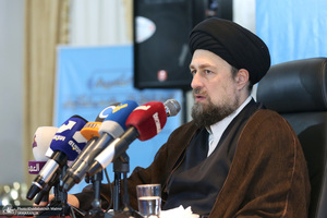 نشست «گفتمان توحیدی اخلاقی‌ امام‌ خمینی(س) در دنیای معاصر؛ دستاوردها و آینده فرارو» (2)