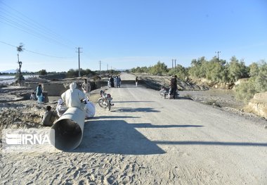 آب ۲۷ روستای سیل‌زده سیستان و بلوچستان همچنان قطع است