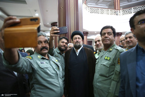 دیدار رئیس و مدیران سازمان حفاظت محیط زیست با سید حسن خمینی