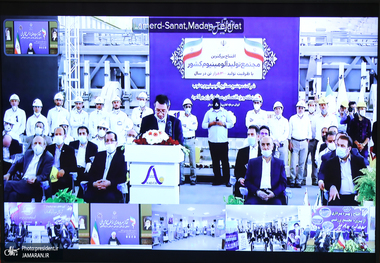 بهره برداری از طرح های ملی و زیربنایی استان فارس توسط حسن روحانی