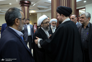 تجدید میثاق رئیس قوه قضائیه و مسئولان عالی قضایی با آرمان‌های امام خمینی(س)