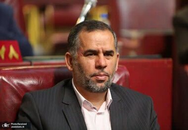 نماینده اهواز در مجلس: جهت تحقق شعار سال باید اختلافات را کنار گذاشت/ مجلس کنار دولت است/ تحریم ضررهای فراوانی بر ما وارد کرده، اما موجب شده که جوانان ما به فکر خلاق خود و به اراده خود تکیه کنند