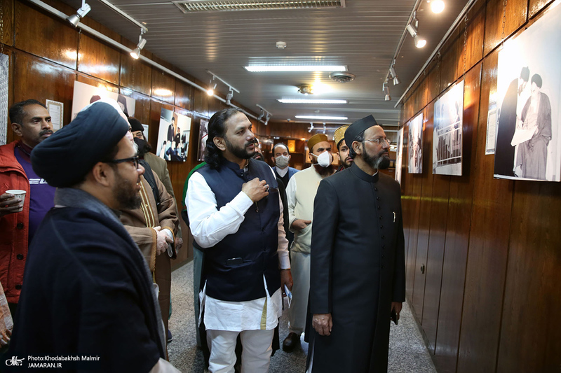 بازدید جمعی از علما و شخصیت‌های اهل تصوف کشور هندوستان از جماران