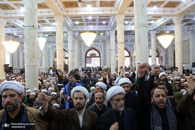 اجتماع طلاب در محکوم کردن اقدام تروریستی دولت آمریکا در به شهادت حاج قاسم سلیمانی