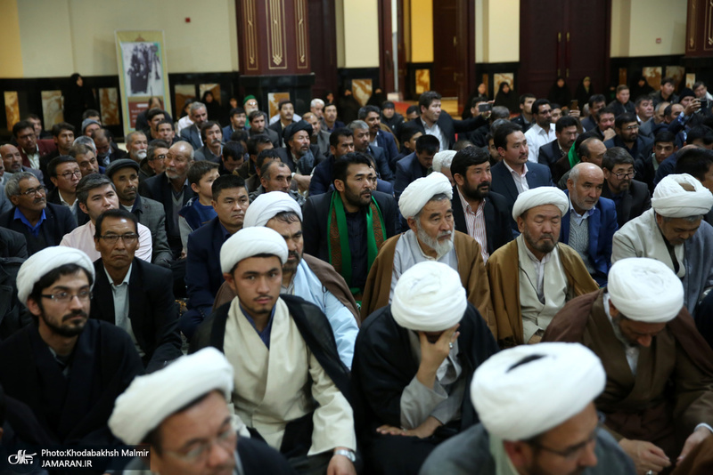 دیدار جمعی از مهاجرین افغانستانی در ایران با سید حسن خمینی