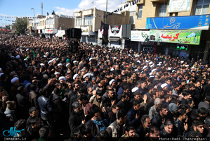 عزاداری آیت الله العظمی وحید خراسانی در سالروز شهادت حضرت فاطمه(س) 