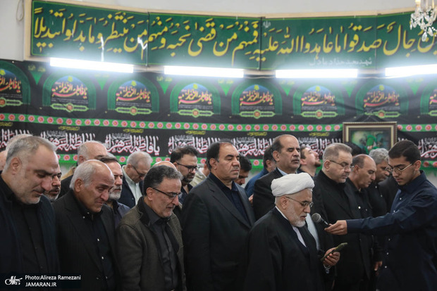 چه کسی بر پیکر برادر سید مصطفی تاج زاده نماز خواند؟ + عکس