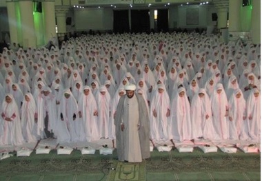 جشن عبادت دانش آموزان شهرری در حرم عبدالعظیم (ع) برگزار شد