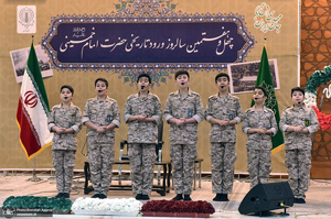 مراسم بزرگداشت 12 بهمن در حرم امام خمینی (س)