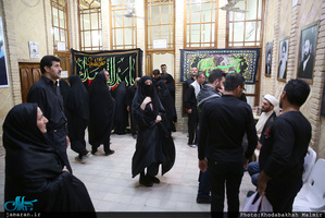 بازدید حجت الاسلام و المسلمین سید محمود دعایی از بیت امام در نجف