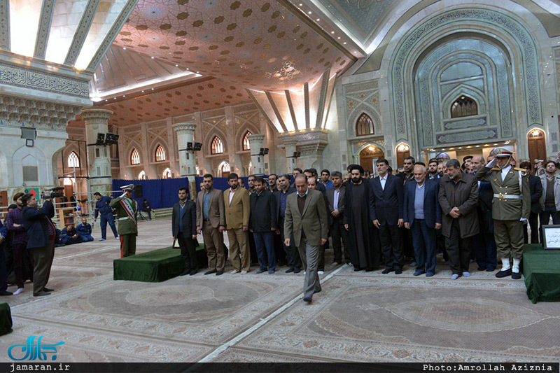 تجدید میثاق اصناف، نهادها، سازمان ها و اقشار مختلف مردم با آرمان های امام خمینی(س)