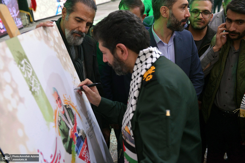 اجتماع بزرگ کارگران به مناسبت سالگرد شهادت حاج قاسم سلیمانی در حرم امام خمینی (س)