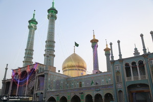 پیاده روی خادمان حرم کریمه اهل بیت(ع) در شب ولادت امام رضا(ع)