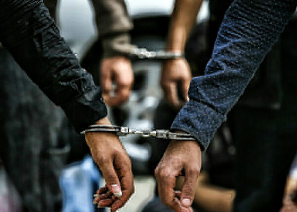 اعضای باند کلاهبرداری و پولشویی ۲۲ میلیارد ریالی در زنجان دستگیر شدند