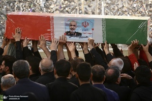 مراسم تشییع پیکر شهیدان سردار حسین سلامی و مسعود شانه ای