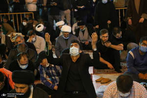 مراسم احیای شب بیست و یکم ماه رمضان در حرم کریمه اهل بیت(س)