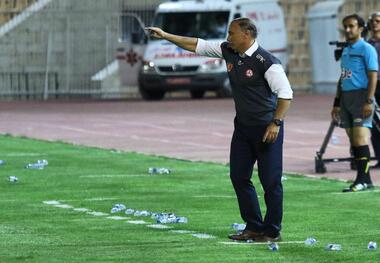 درخشان: کالدرون کمکی به پرسپولیس نکرده
