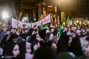 هشتادمین اجتماع پر شور مردم در میادین تهران