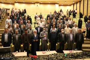 حضور معاون رئیس جمهور و رئیس بنیاد شهید و امور ایثارگران در بیت تاریخی امام در خمین