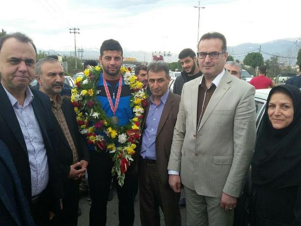 استقبال ورزش دوستان آملی از نایب قهرمان کونگ فو جهان