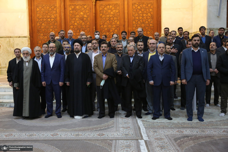 دیداررئیس و جمعی از کارکنان بنیاد مستضعفان با سید حسن خمینی