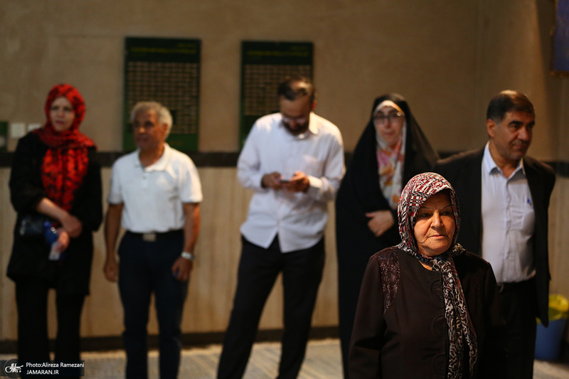 مرحله دوم انتخابات ریاست جمهوری چهاردهم در حسینیه جماران - 2