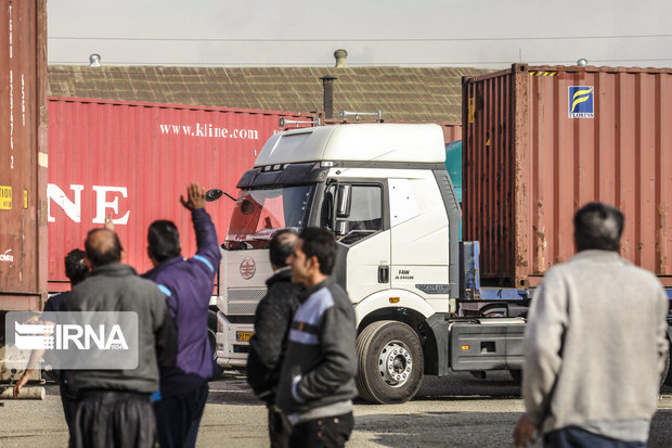 واردات کالا به گمرکات کردستان ۳۱ درصد کاهش یافت
