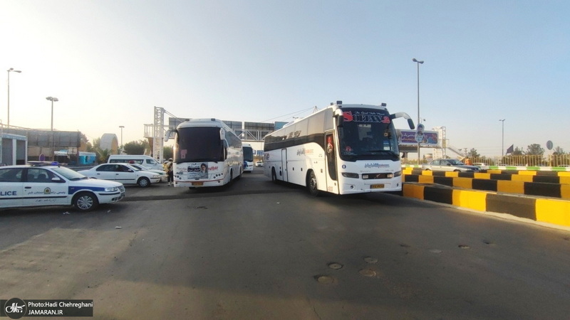 بدرقه کاروان های زائران اعزامی قم به مرقد امام خمینی