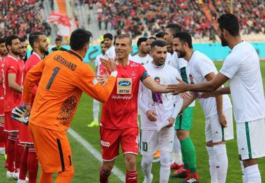 مراسم تقدیر باشگاه سپاهان از سید جلال حسینی 
